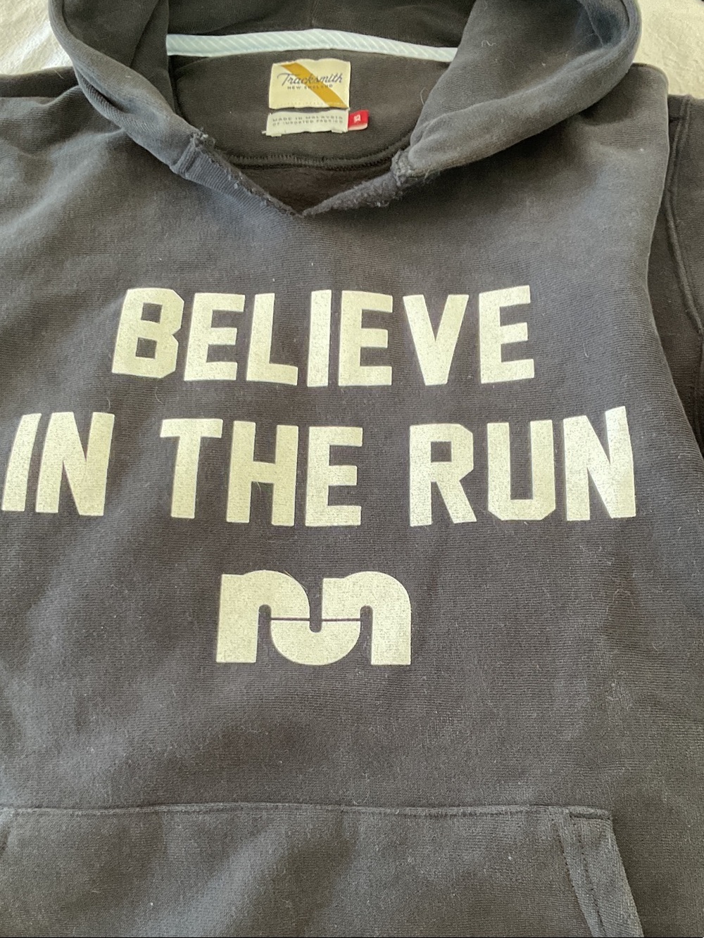 Tracksmith hoodie xS